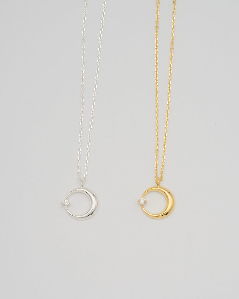 "Moon" diamond necklace(GOLD)