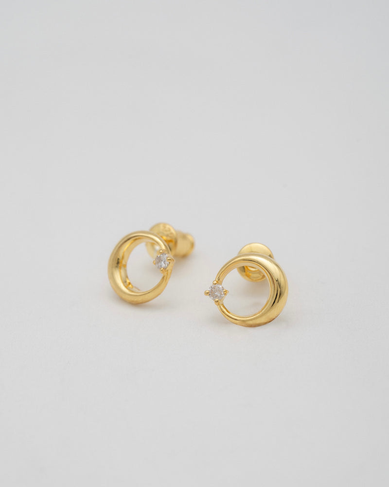 "Moon" diamond pierce(GOLD)