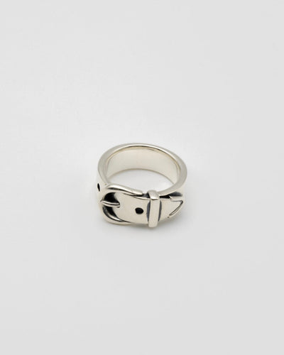 "Buckle" ring