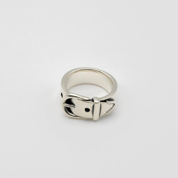 の 人気アイテムランキング Buckle__ring_SILVER_600x600_cr アクセサリー