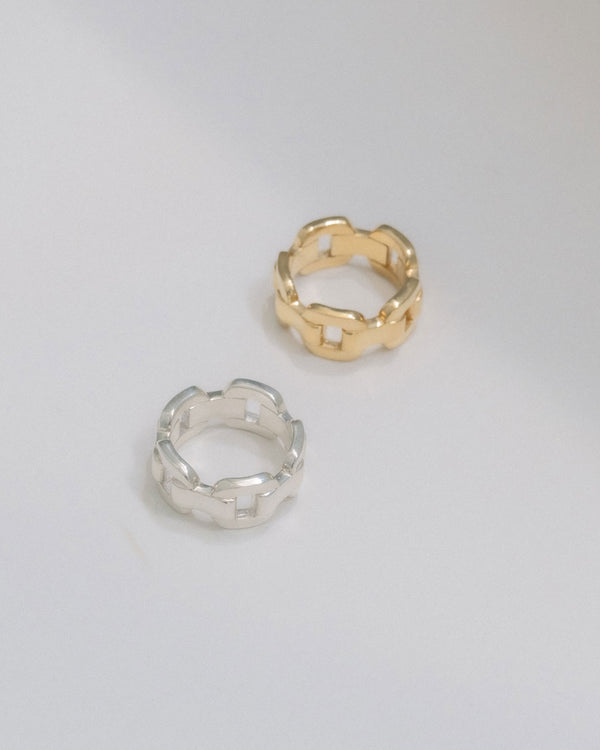 "Chain" link ring(GOLD)