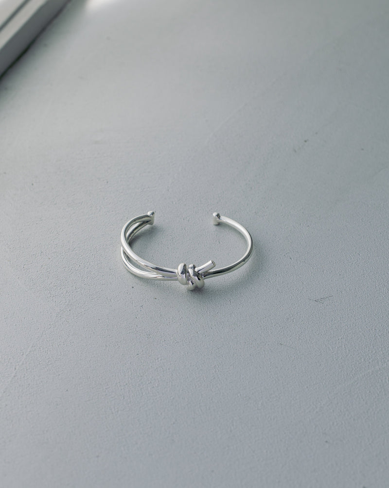 "Knot" bangle (SILVER)