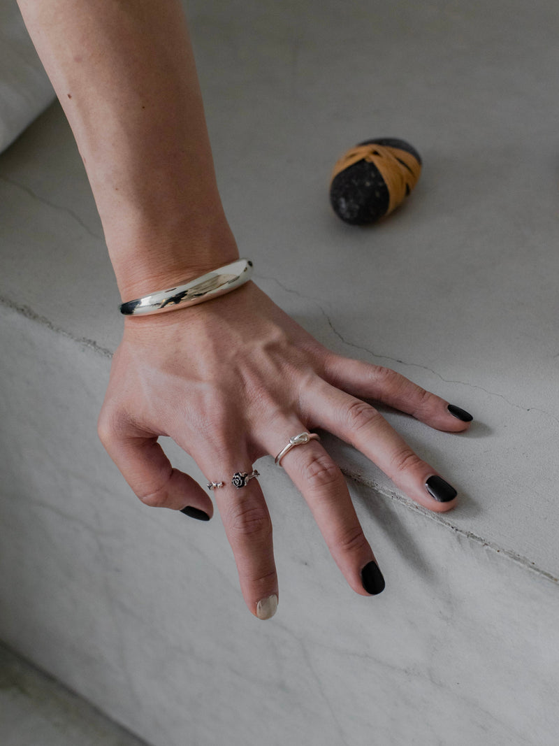 "Proto" volume bangle (SILVER)