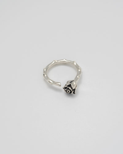"Rose" ring