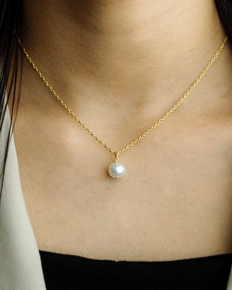 "Pearl" charm necklace(GOLD)