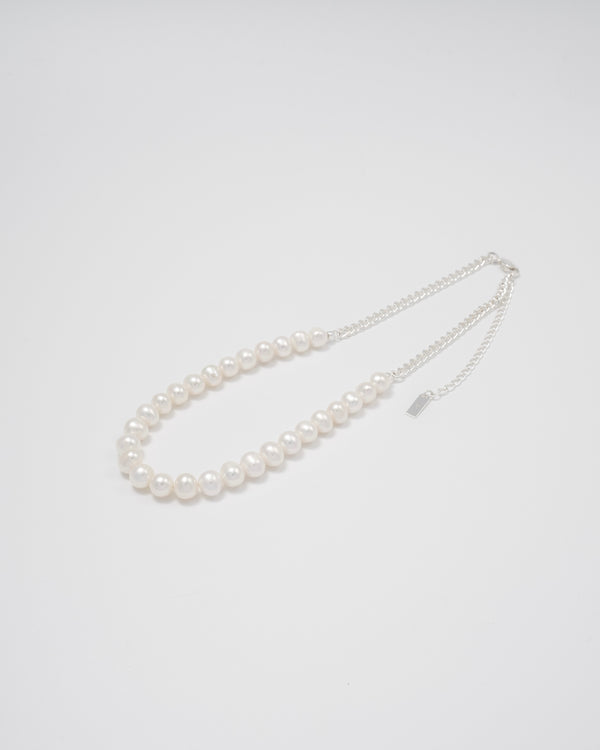 "Pearl" necklace